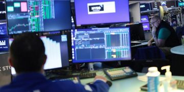 With MSTR concerns assuaged, look to traditional signals around BTC