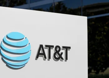 Is AT&T (T) Stock Finally Waking Up? Q2 Results Make a Strong Case