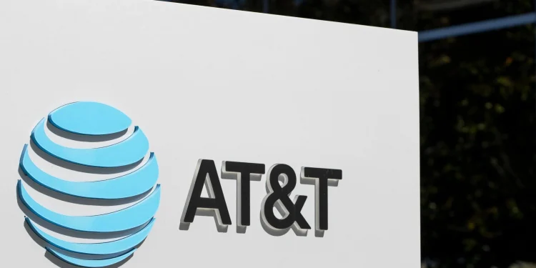 Is AT&T (T) Stock Finally Waking Up? Q2 Results Make a Strong Case