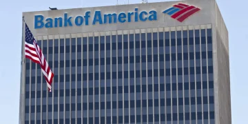 Bank of America (BAC) Stock: Falls as Bank Expands Middle Market Investment Banking Team