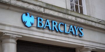 Barclays (BARC) Stock Drops 4% Despite Beating Profit Forecasts and Raising Guidance
