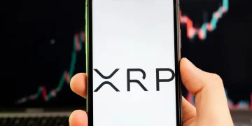 XRP Price Paradox: Why Ripple Is Expanding but Bollinger Bands Predict Sideways Lockup Until 2028