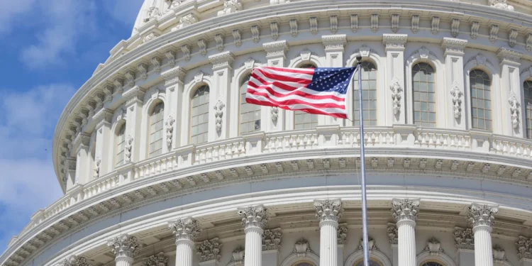 Democrats Hate Crypto More Than Oil Companies and Data Centers, Poll Shows