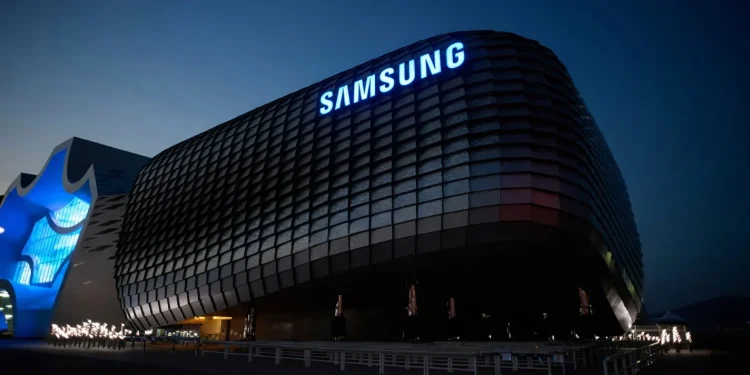 Samsung SDS [018260] Stock: Gains as Dunamu Stablecoin Plans Fuel Digital Push
