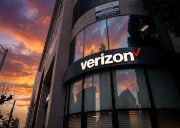 Verizon Communications Inc. (VZ) Stock: Verizon Champions Small Businesses With Super Pitch Competition and AI Support
