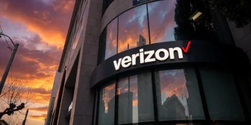 Verizon Communications Inc. (VZ) Stock: Verizon Champions Small Businesses With Super Pitch Competition and AI Support