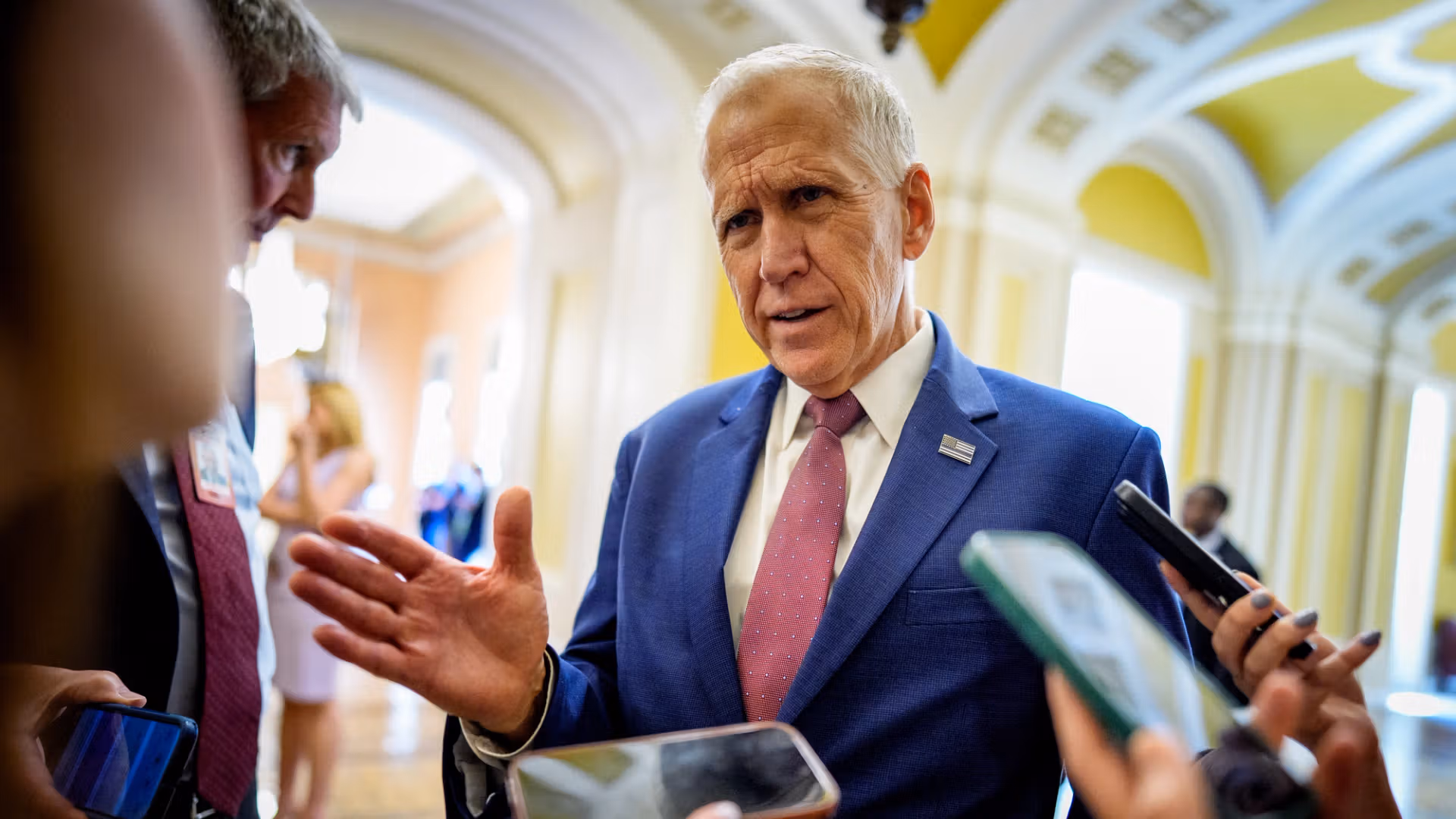 Senators ready to send stricter ethics rules on Trump’s crypto ventures to White House, sources say