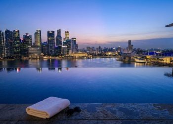 Flyfi Turns Crypto Into Hotel Keys for Token2049, Devcon 8 and Conference Season