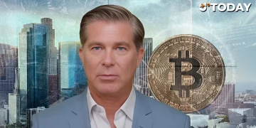 Top Tesla Investor Says Saylor Is Destroying Bitcoin