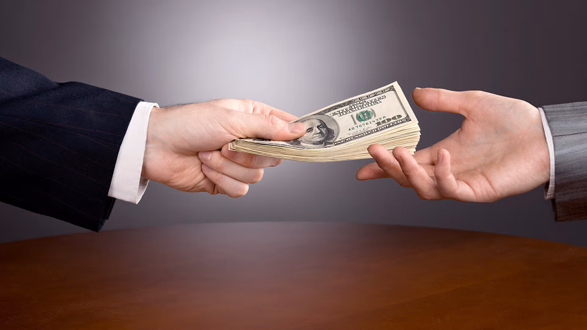 XRP holders can now borrow RLUSD on Ethereum through $280 million lending pool
