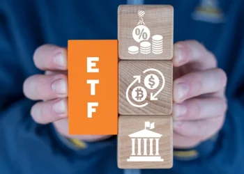 Ether ETFs Extend Weekly Run With $27M Inflow as Bitcoin Loses $61.5M