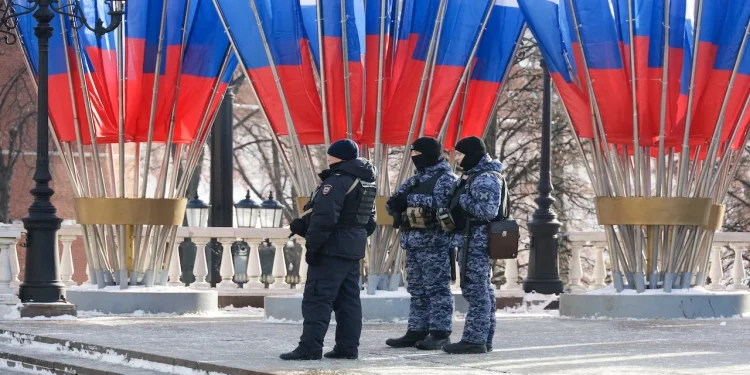 Russia Goes After Durov, Bessent Slams CLARITY Opponents, and More