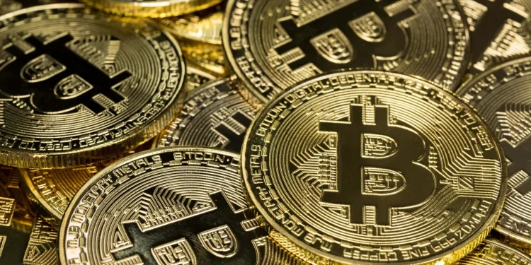 Bitcoin ETFs Rebound With $526M—Why Is BTC Price Still Weak?