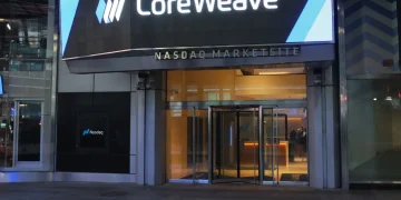 Why CoreWeave (CRWV) Stock Has Wall Street’s Attention Right Now