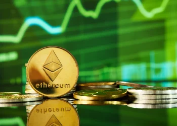 Will Ethereum (ETH) Reach $3,000 by December? Analyzing Possibilities