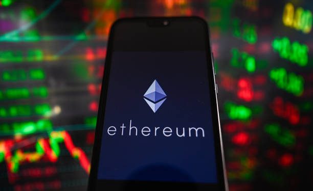 Ethereum Delays Glamsterdam Test On Hoodi Over Smart Contract Compatibility Questions