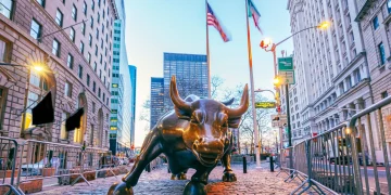 Stock Market Today: Chip Stocks Wobble Again as Wall Street Braces for a Big Earnings Week