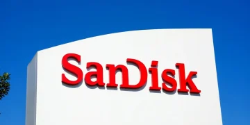SanDisk (SNDK) Stock Rises Ahead of Earnings After SK Hynix Posts Record Quarter