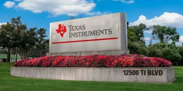 Texas Instruments (TXN) Stock Dips After Hours Despite Q3 Beat and Strong Q4 Outlook
