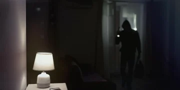 Masked Robbers Threaten Pregnant Wife in UK Crypto Home Attack