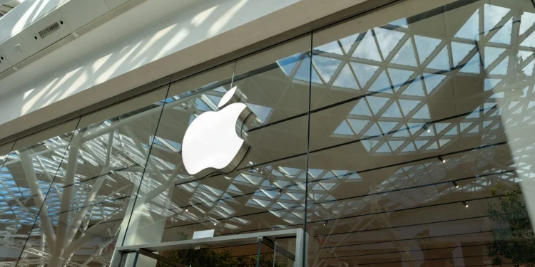 Is Apple (AAPL) Stock a Buy as iPhone 18 Pro Demand Cools?